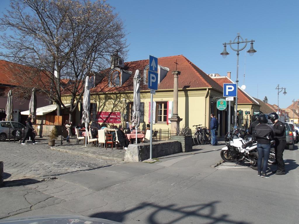 Corner Panzio Otel Szentendre Dış mekan fotoğraf